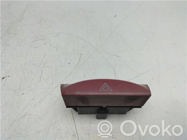 Fiat Stilo Botón interruptor de luz de peligro 