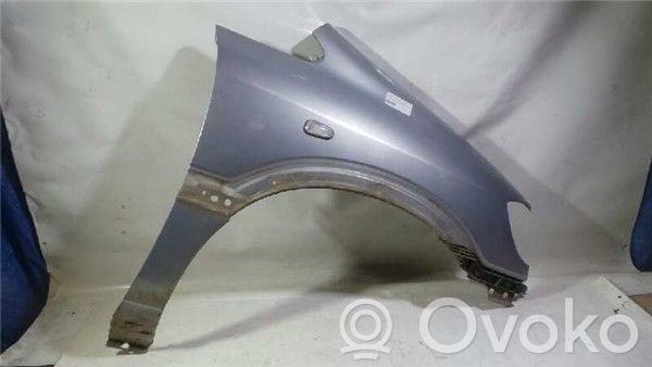 Opel Zafira A Aleta delantera 
