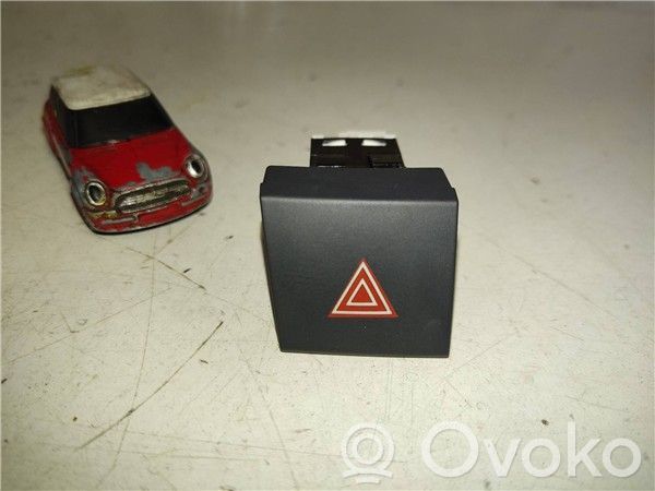 Peugeot 508 RXH Avarinių žibintų jungtukas 