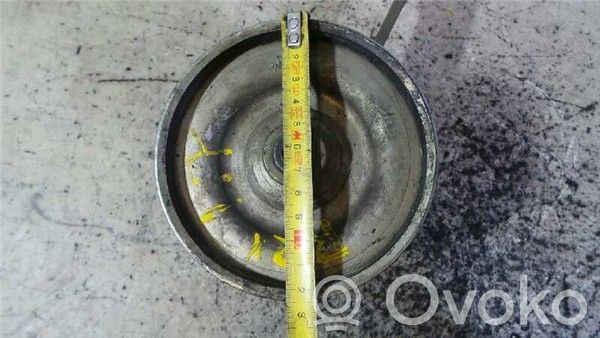 Ohjaustehostimen pumppu   784607