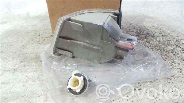 Front indicator light