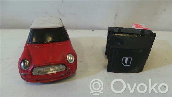 Skoda Superb B6 (3T) Electric window control switch 