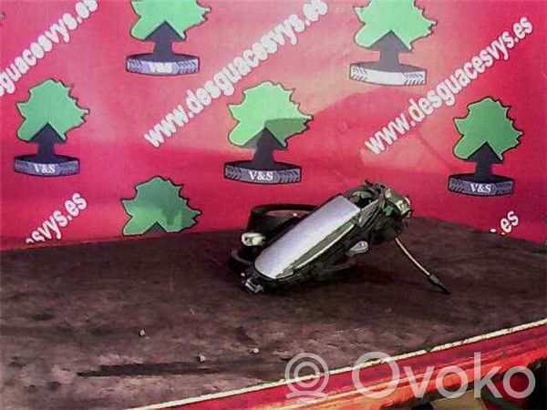 Audi A4 S4 B6 8E 8H Front door exterior handle 