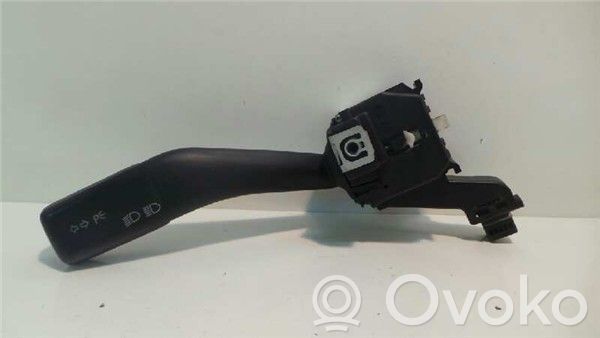 Volkswagen Caddy Interruptor de control multifunción 