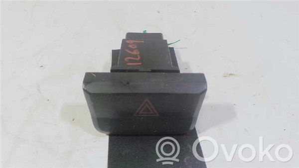 Hyundai Accent Hazard light switch 