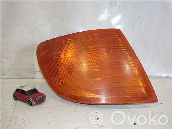 Mercedes-Benz Vito Viano W638 Frontblinker 