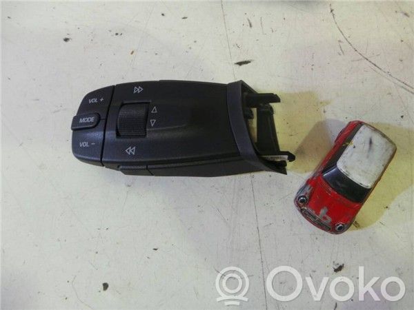 Seat Ibiza IV (6J,6P) Interruptor de control multifunción 