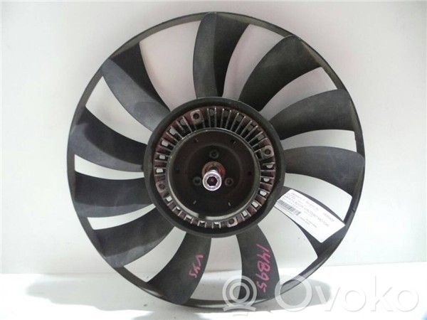 Audi A4 S4 B5 8D Mehāniskais ventilators 