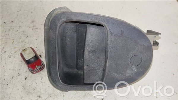 Opel Combo C Внешняя ручка 