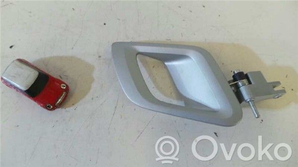 Skoda Fabia Mk2 (5J) Klamka wewnętrzna drzwi tylnych 