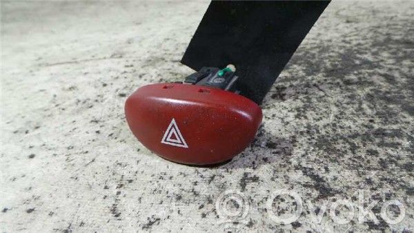 Peugeot 206 Hazard light switch 