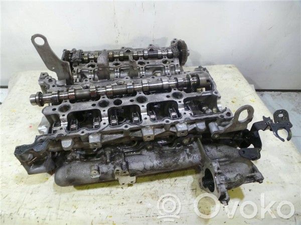 Nissan Primastar Culata del motor 