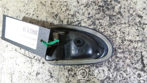 Renault Megane I Galinė atidarymo rankenėlė vidinė 