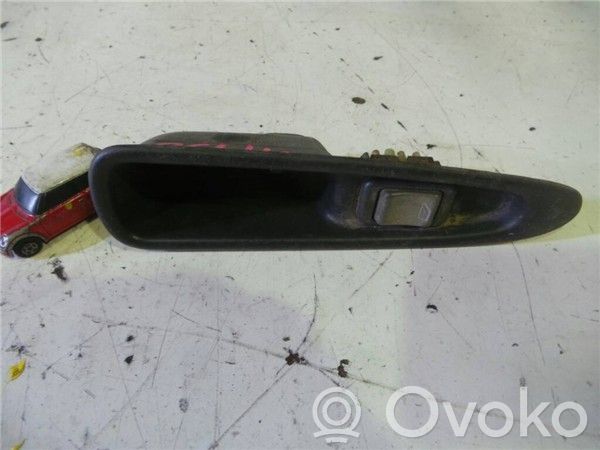 Volvo S40, V40 Interruptor del elevalunas eléctrico 