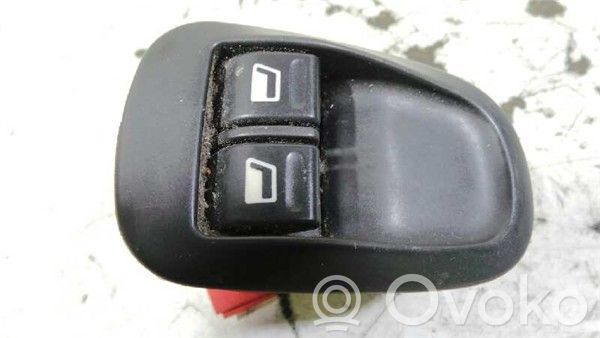 Peugeot 206 Electric window control switch 