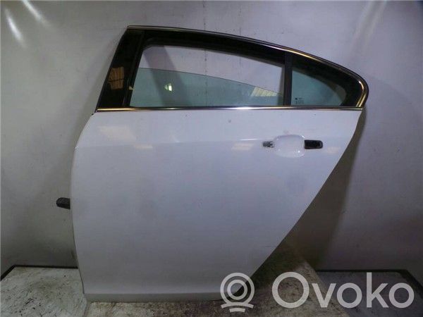 Rear door   A20DT