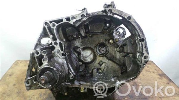 Renault Clio I 5 Gang Schaltgetriebe 