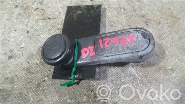 Peugeot 309 Front door interior handle 