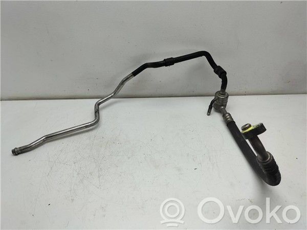 Audi TT Mk1 Manguera/tubo del aire acondicionado (A/C) 