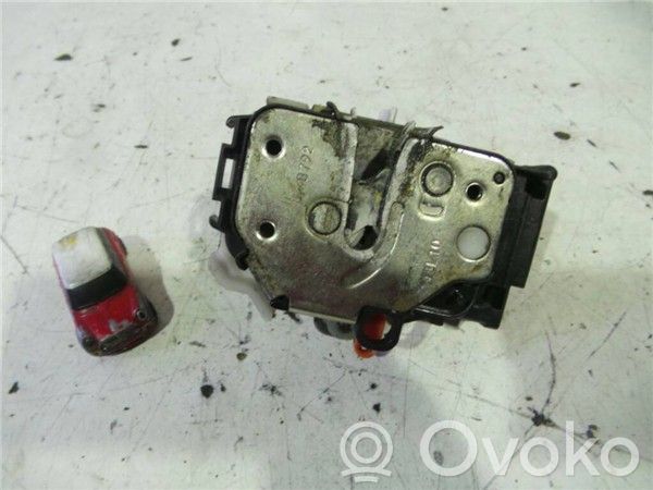 Fiat Doblo Aizmugurē slēdzene 
