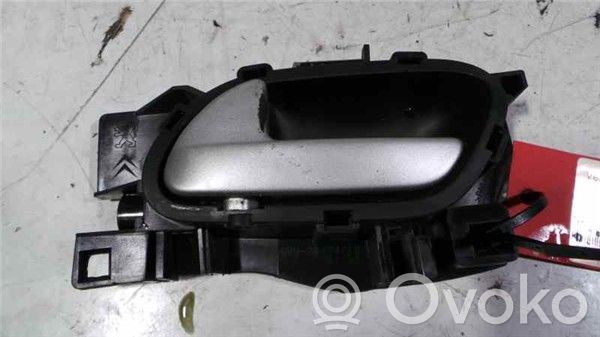 Peugeot 207 Priekinė atidarymo rankenėlė vidinė 