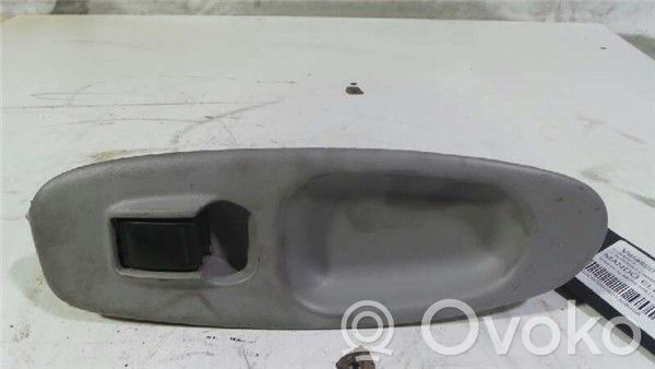 Nissan Almera Tino Electric window control switch 