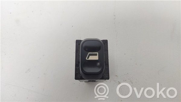 Citroen Berlingo Elektrinių langų jungtukas 