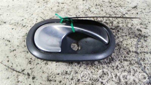Renault Megane II Front door interior handle 