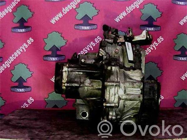 Chevrolet Kalos Engine mounting bracket 