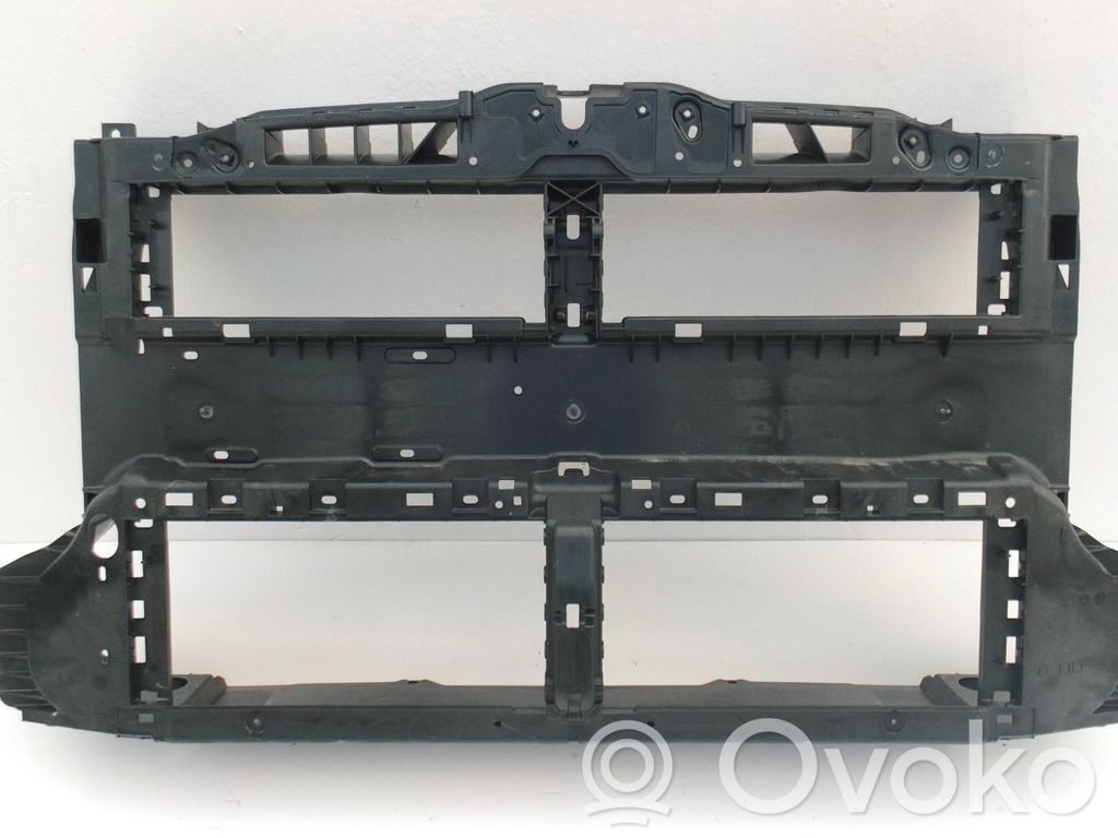 Ford Focus Support de radiateur sur cadre face avant 