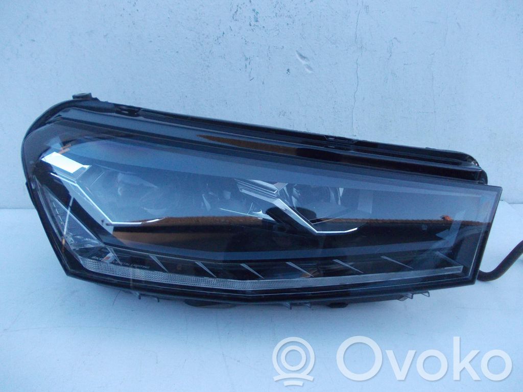 Skoda Fabia Mk4 (6VA) Faro/fanale 