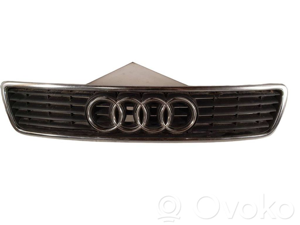 Audi A4 S4 B5 8D Grille de calandre avant 