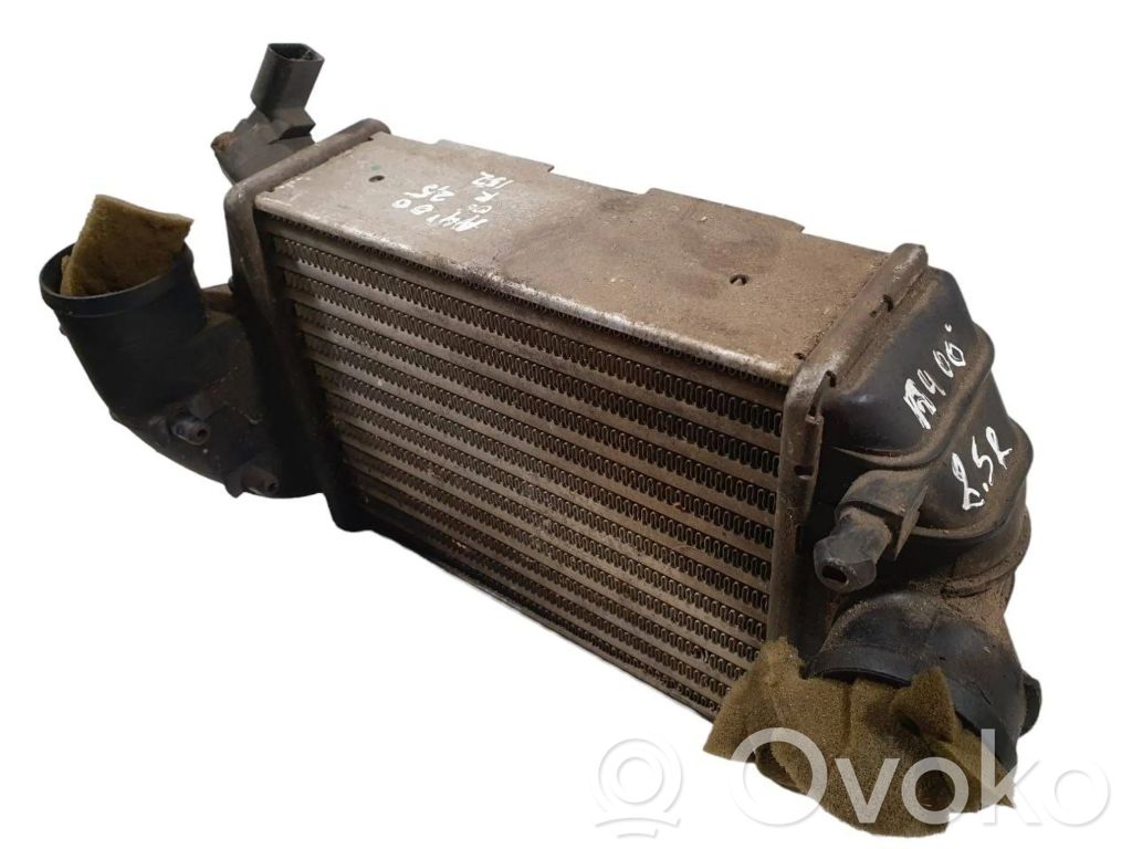 Volkswagen PASSAT B5.5 Starpdzesētāja radiators 