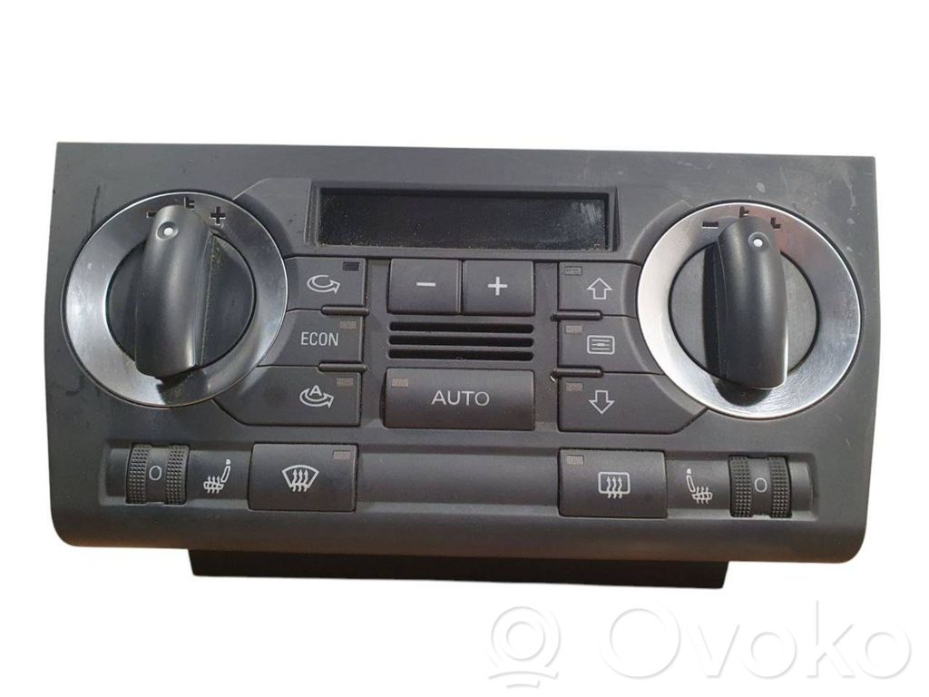 Audi A3 S3 8P Panel klimatyzacji 