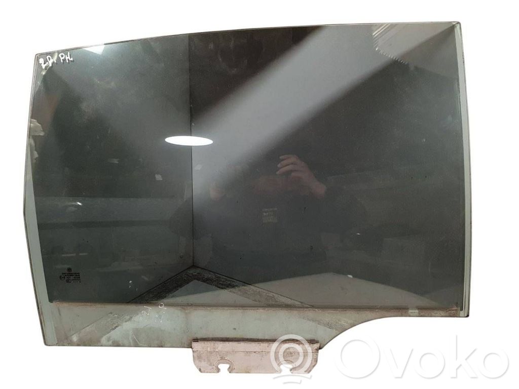 Volkswagen Phaeton Luna de la puerta trasera 