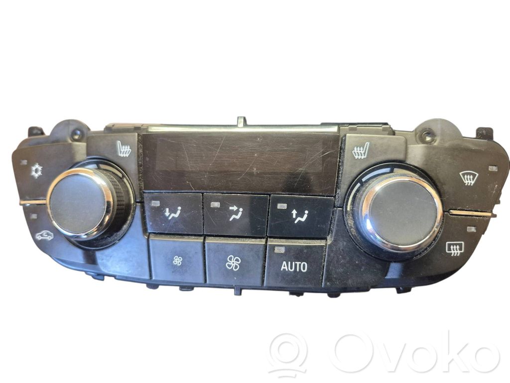 Opel Insignia A Climate control unit 