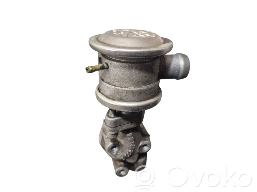 Audi A4 S4 B5 8D Válvula EGR 
