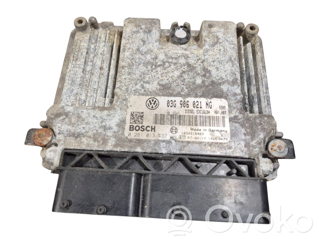 Volkswagen PASSAT B6 Engine control unit/module 