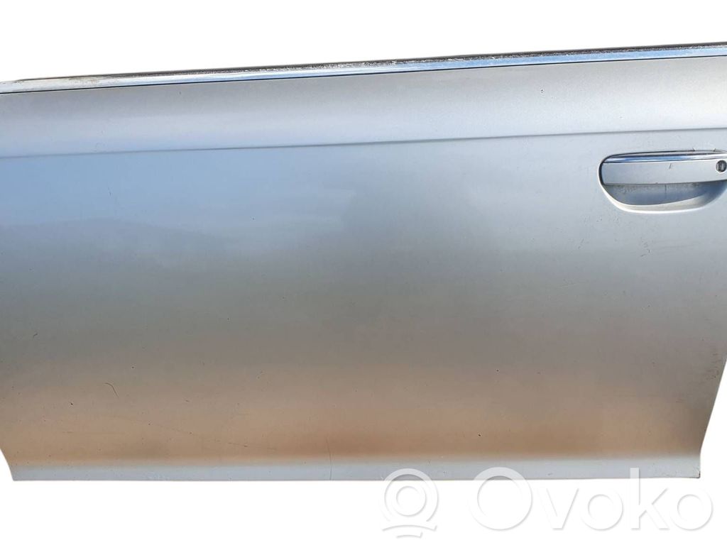 Puerta delantera   4F0853283B