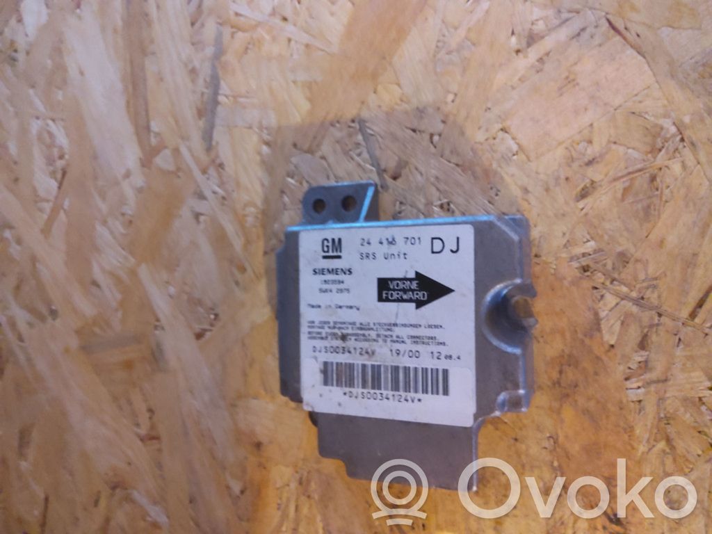 Opel Vectra B Airbag control unit/module 