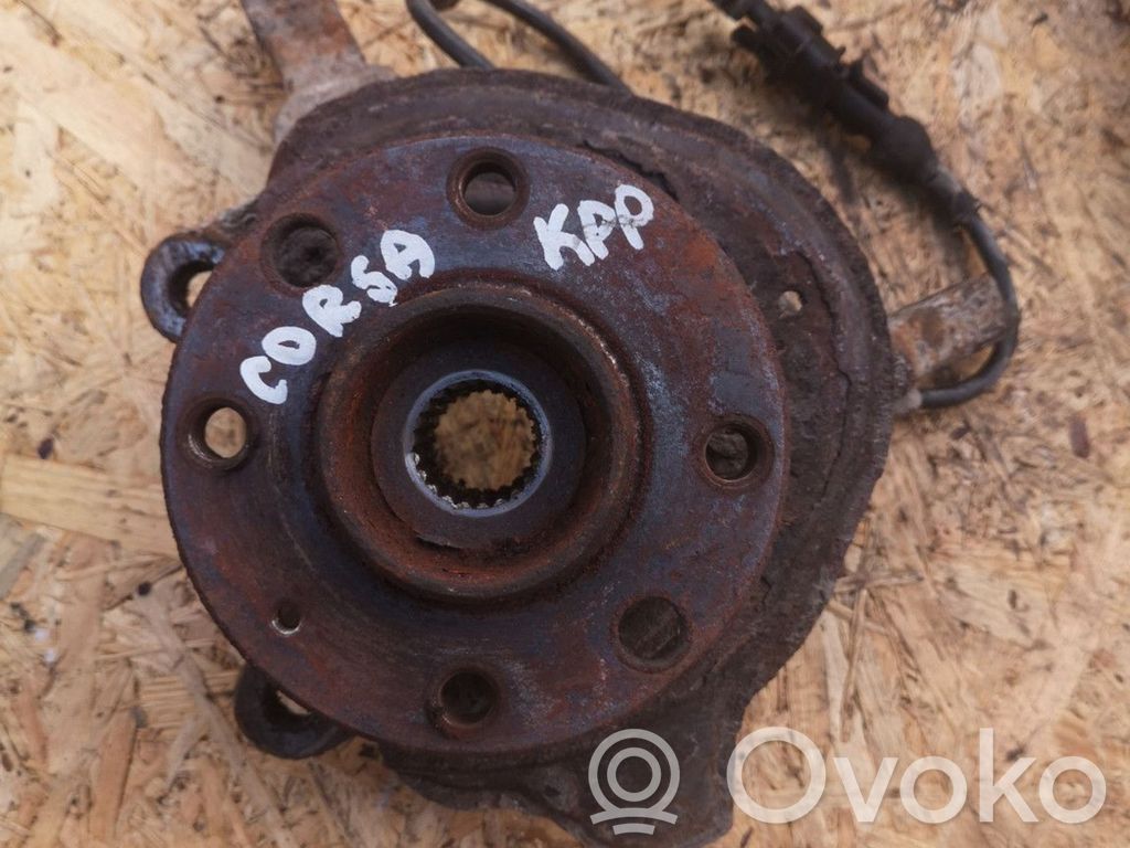 Opel Corsa C Priekinė stebulė 