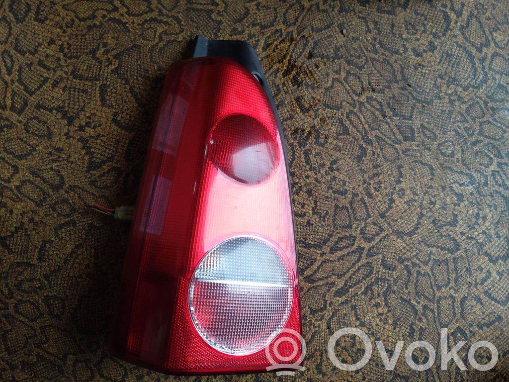 Lampa tylna   09204255,301311