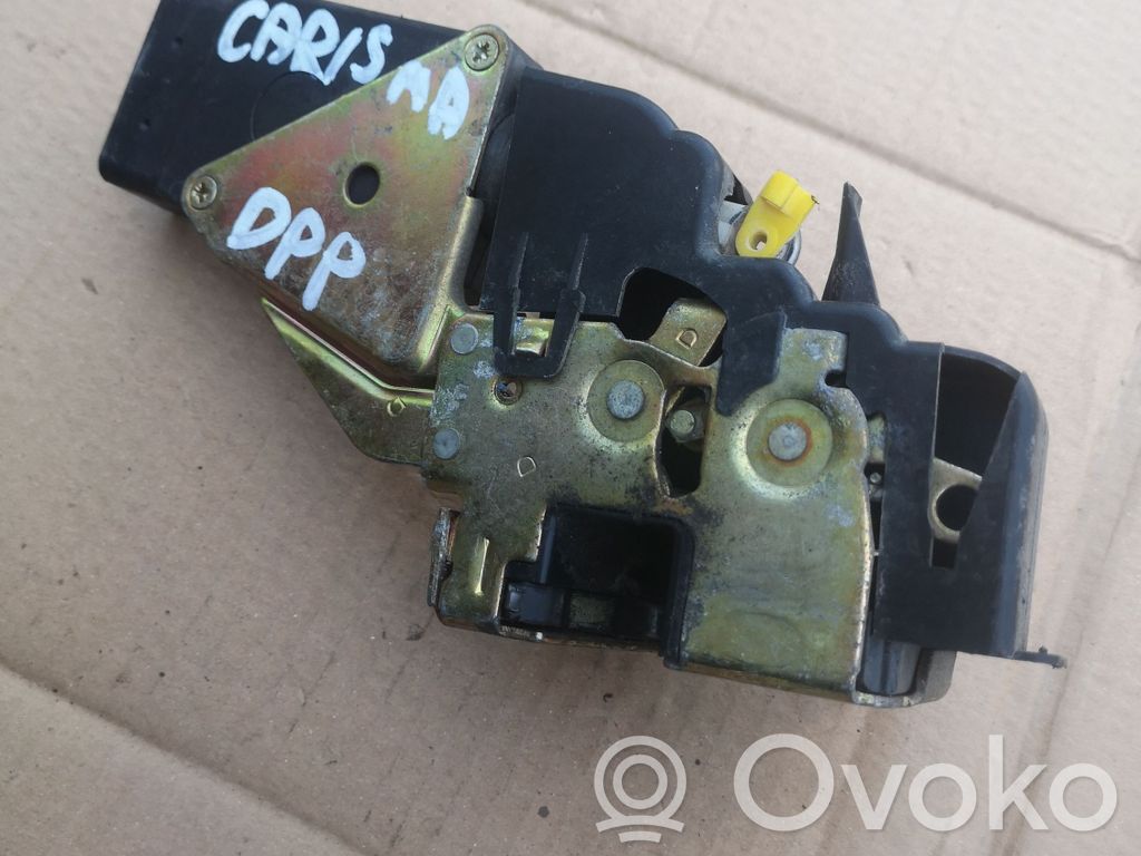 Mitsubishi Carisma Front door lock 