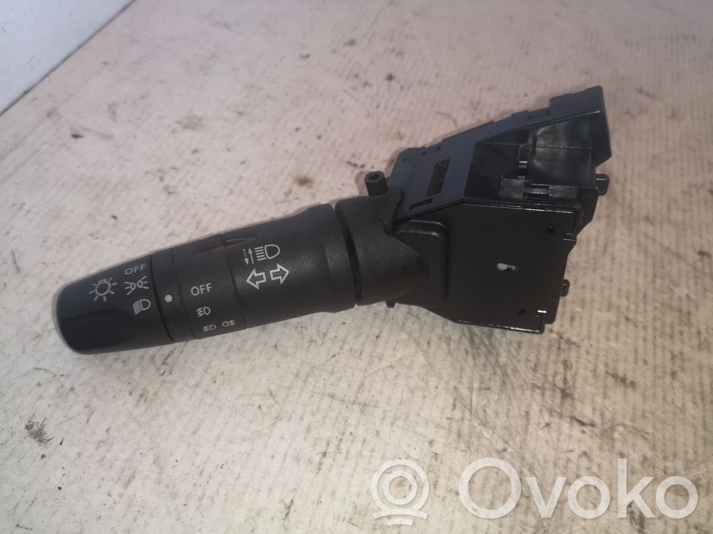 Nissan Almera N16 Indicator stalk 
