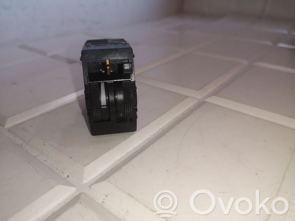 Audi A6 S6 C5 4B Headlight level height control switch 