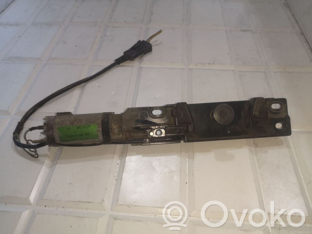 BMW 7 E38 Centrinio užrakto varikliukas 