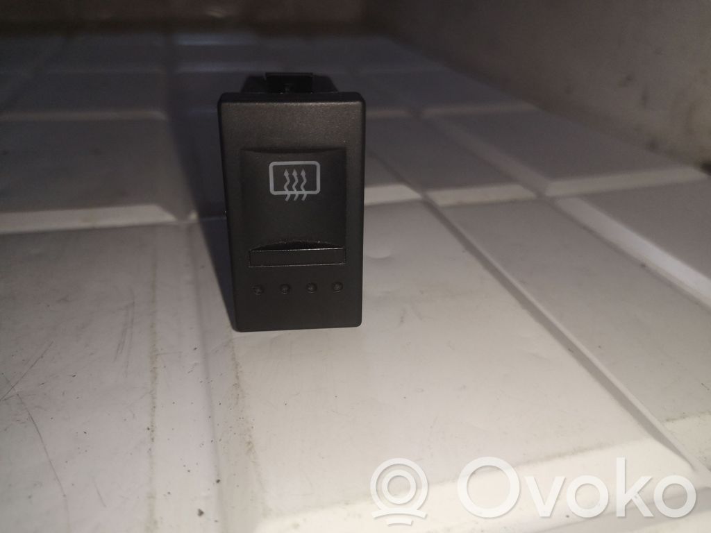 Volkswagen Lupo Windscreen/window heater switch 