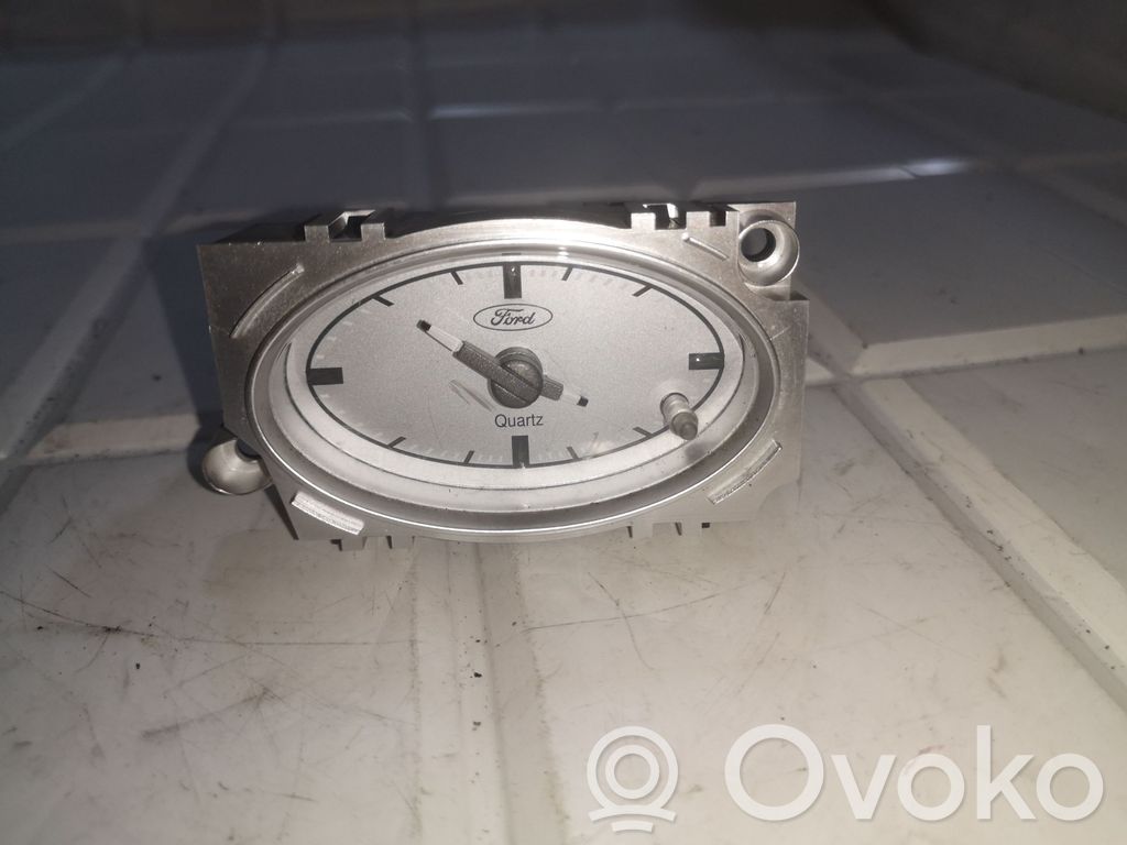 Ford Mondeo Mk III Clock 