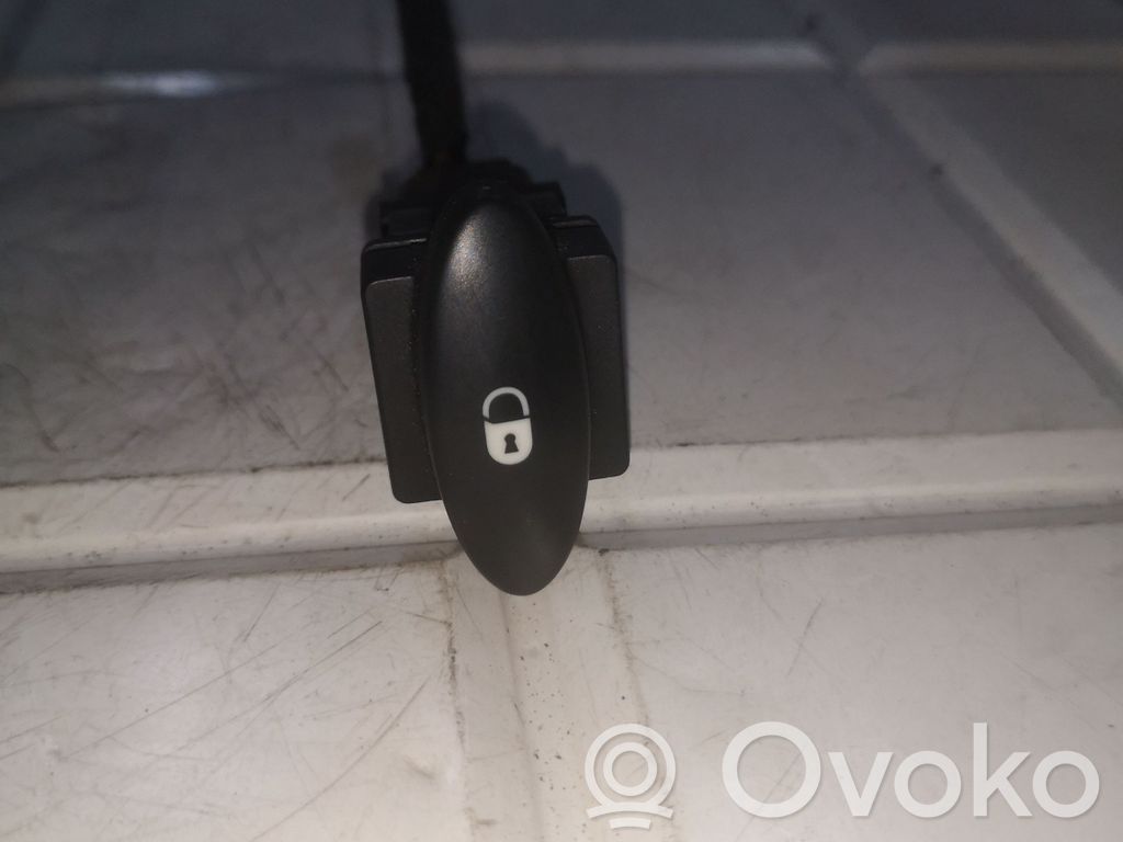 Citroen C5 Central locking switch button 