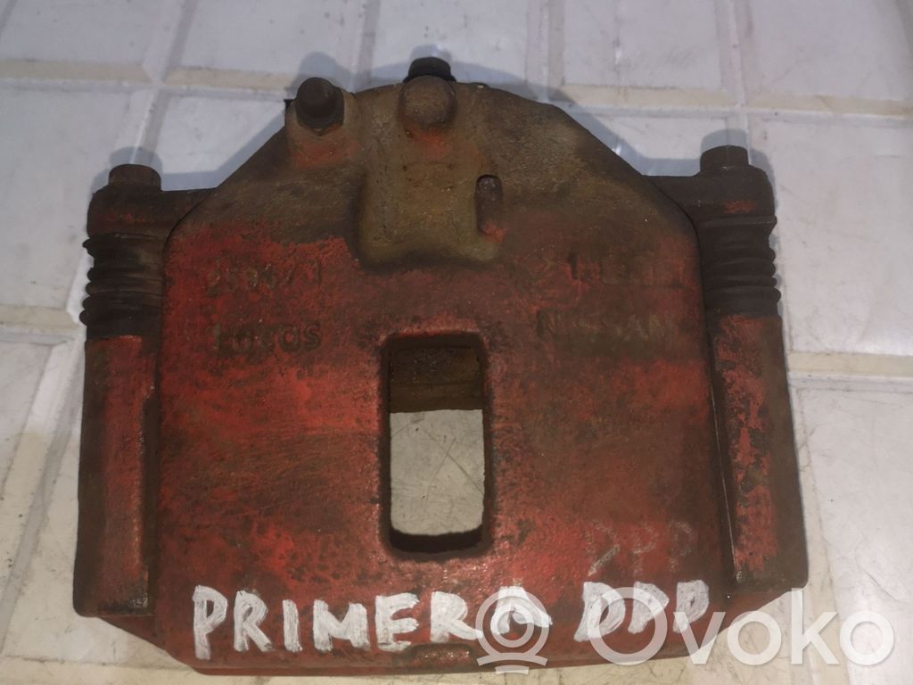 Nissan Primera Priekšējais suports 
